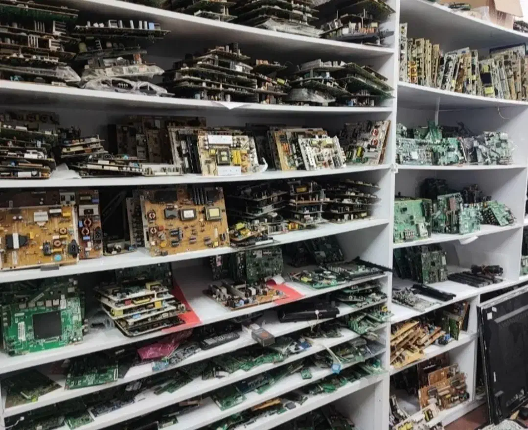 مرکزتخصصی تعمیرات تلویزیون/تعمیر تلویزیون/تلوزیون|تلویزیون و پروژکتور|ارومیه, |دیوار