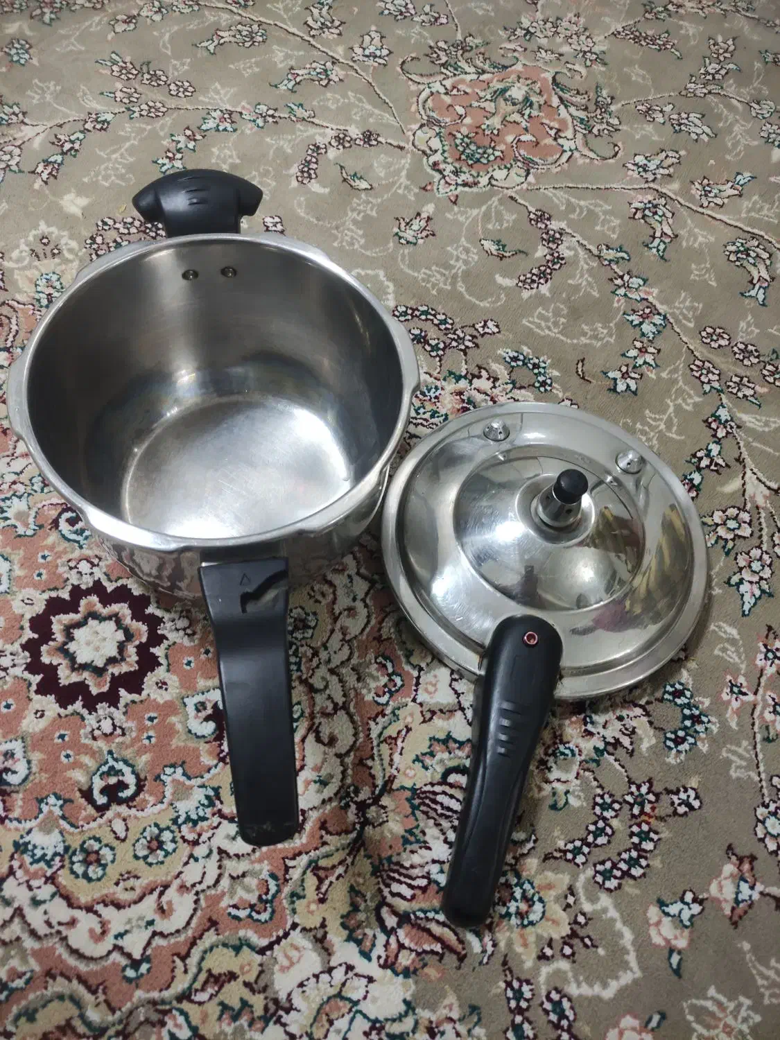 زودپز تک دسته کف چدن  مارک سوزوکی ژاپن|ظروف پخت‌وپز|مشهد, عبادی|دیوار