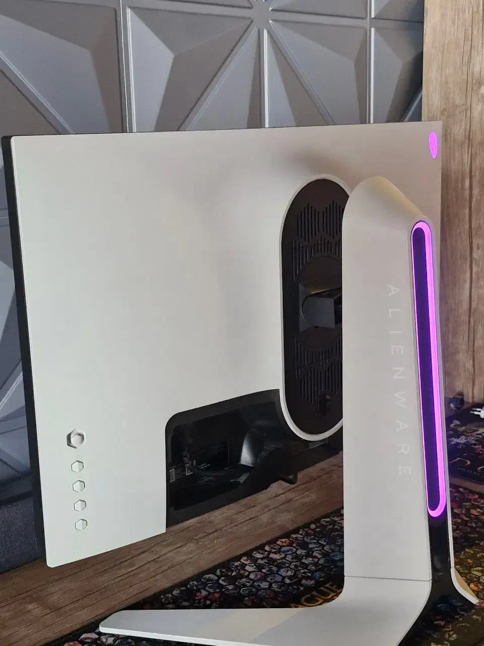 مانیتور گیمینگ Alienware/240Hz/ips/27/بهترین 240hz|قطعات و لوازم جانبی رایانه|تهران, شهرک صدرا|دیوار