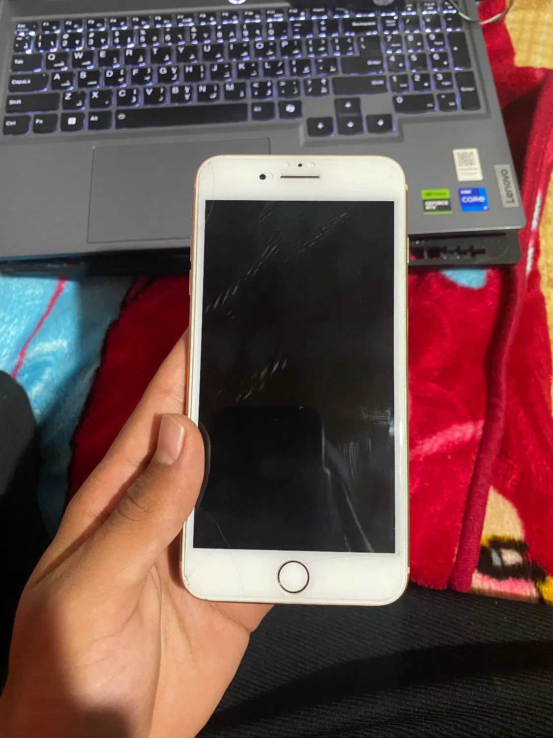 iphone 8 plus|موبایل|بندر انزلی, کلیور|دیوار