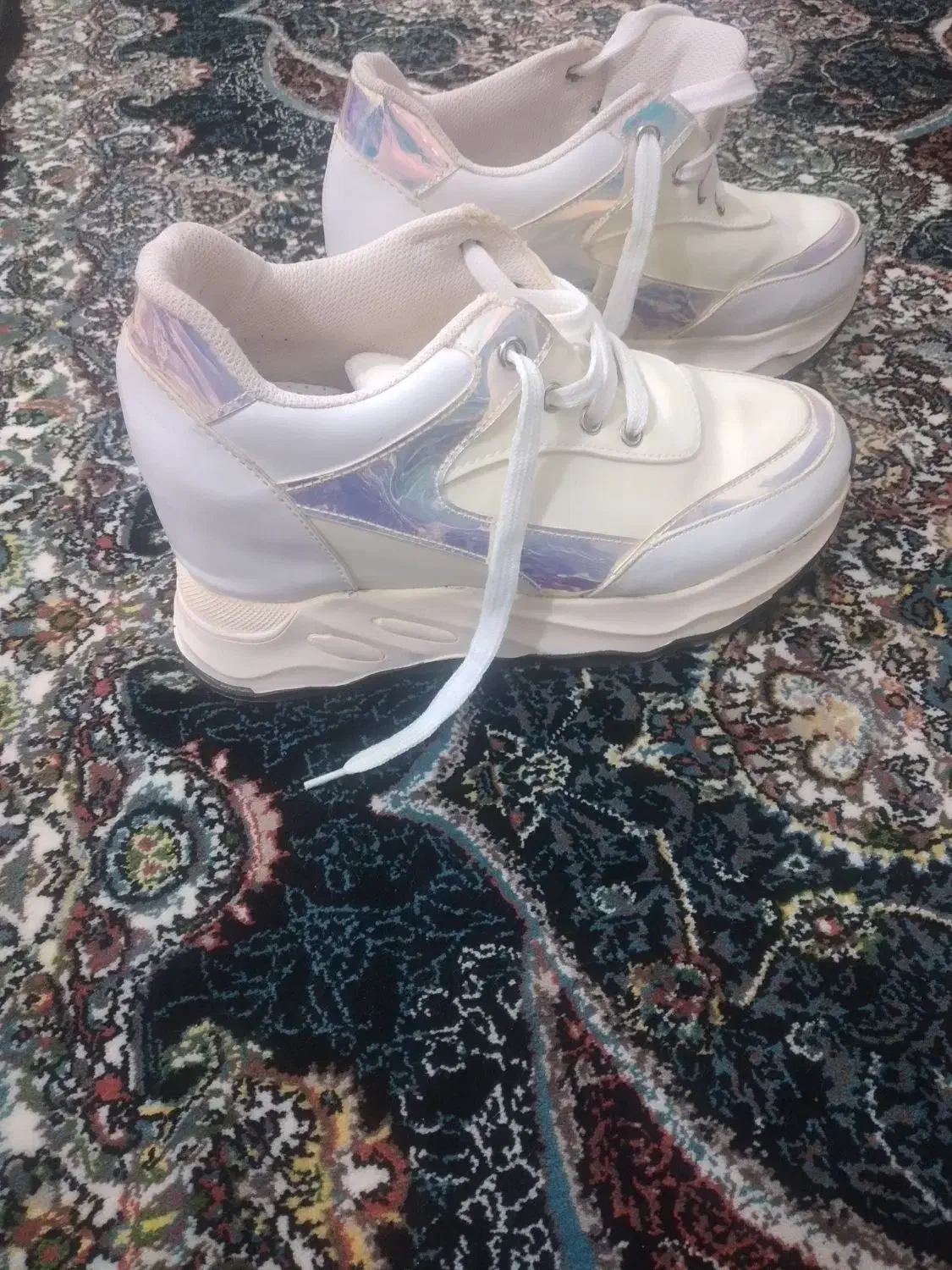 کتانی دخترانه سایز ۴۰  ۵۰۰ تومن|کیف، کفش، کمربند|محمدیه-قزوین, |دیوار