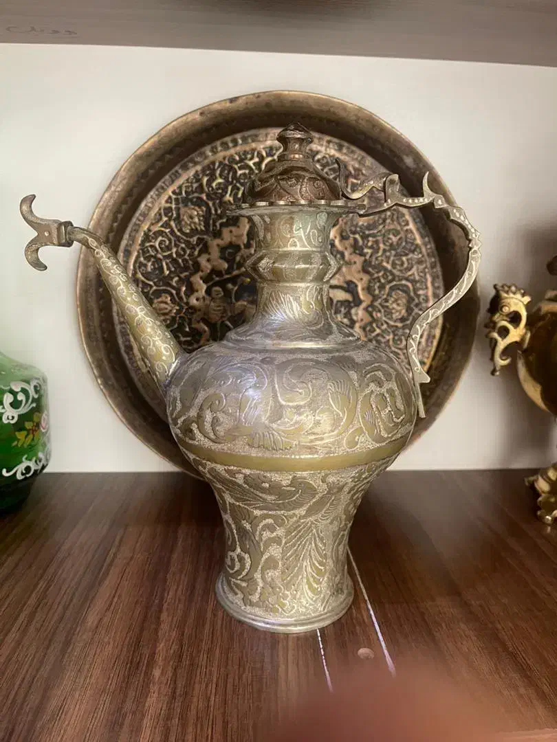 آفتابه برنجی زیبا کلکسیونی قدیمی|کلکسیون اشیاء عتیقه|اندیشه, شهرک صدف|دیوار