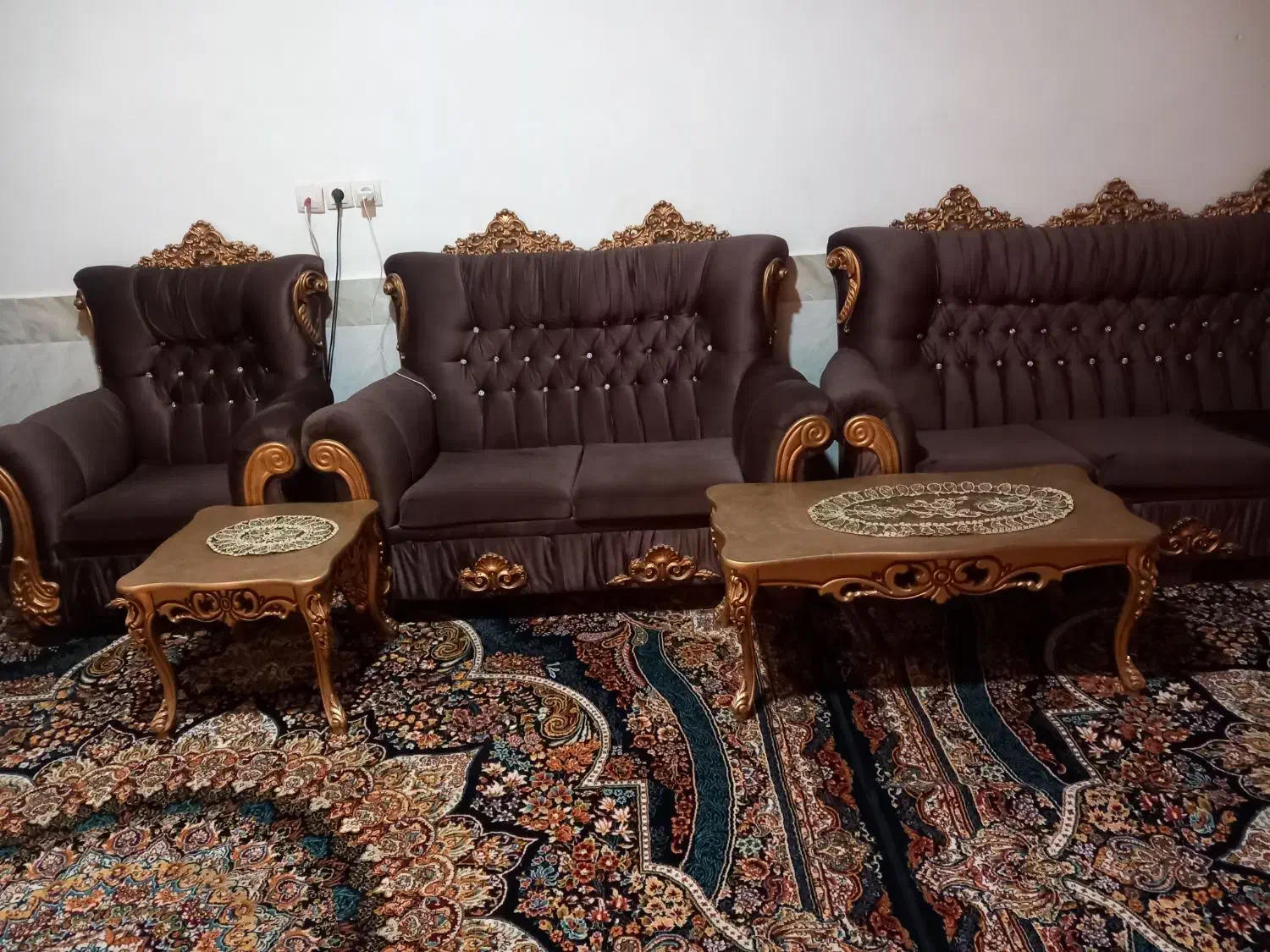 تمیز وبدون شکستگی|مبلمان خانگی و میز عسلی|تربت‌حیدریه, بالا ولایت|دیوار