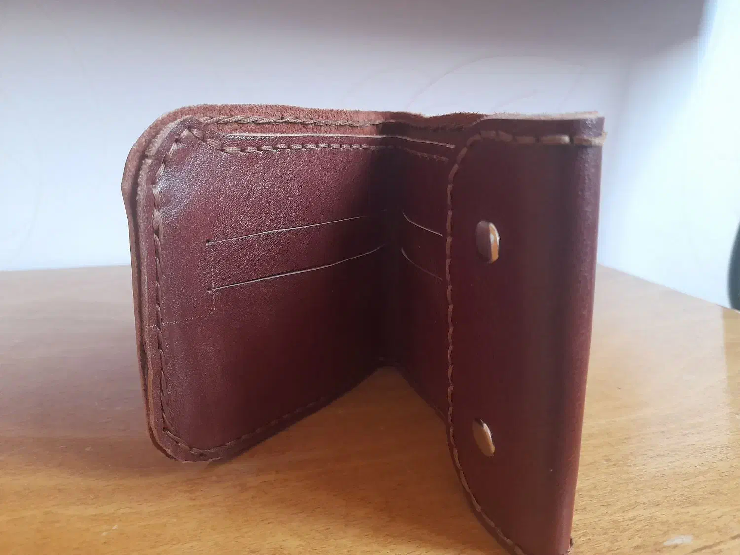 مناسب هدیه یا استفاده شخصی کیف پول چرمی دستدوز|کیف، کفش، کمربند|سنندج, |دیوار