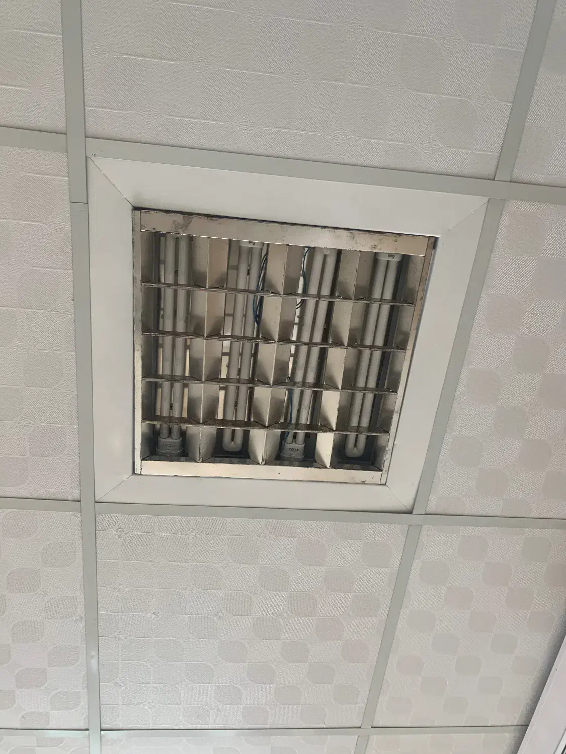 پنل مهتابی ۶۰/۶۰|لامپ و چراغ|کرج, کمالشهر|دیوار