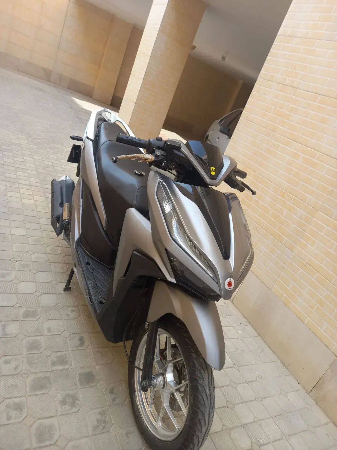 کلیک 150 مدل 1400 NMS  توضیحات را بخونید|موتورسیکلت|اصفهان, ملک‌شهر|دیوار