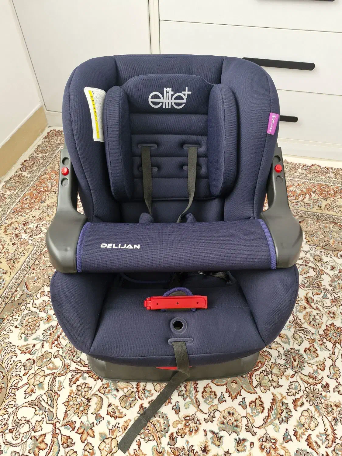 صندلی و کریر کودک|تخت و صندلی بچه|سنندج, |دیوار