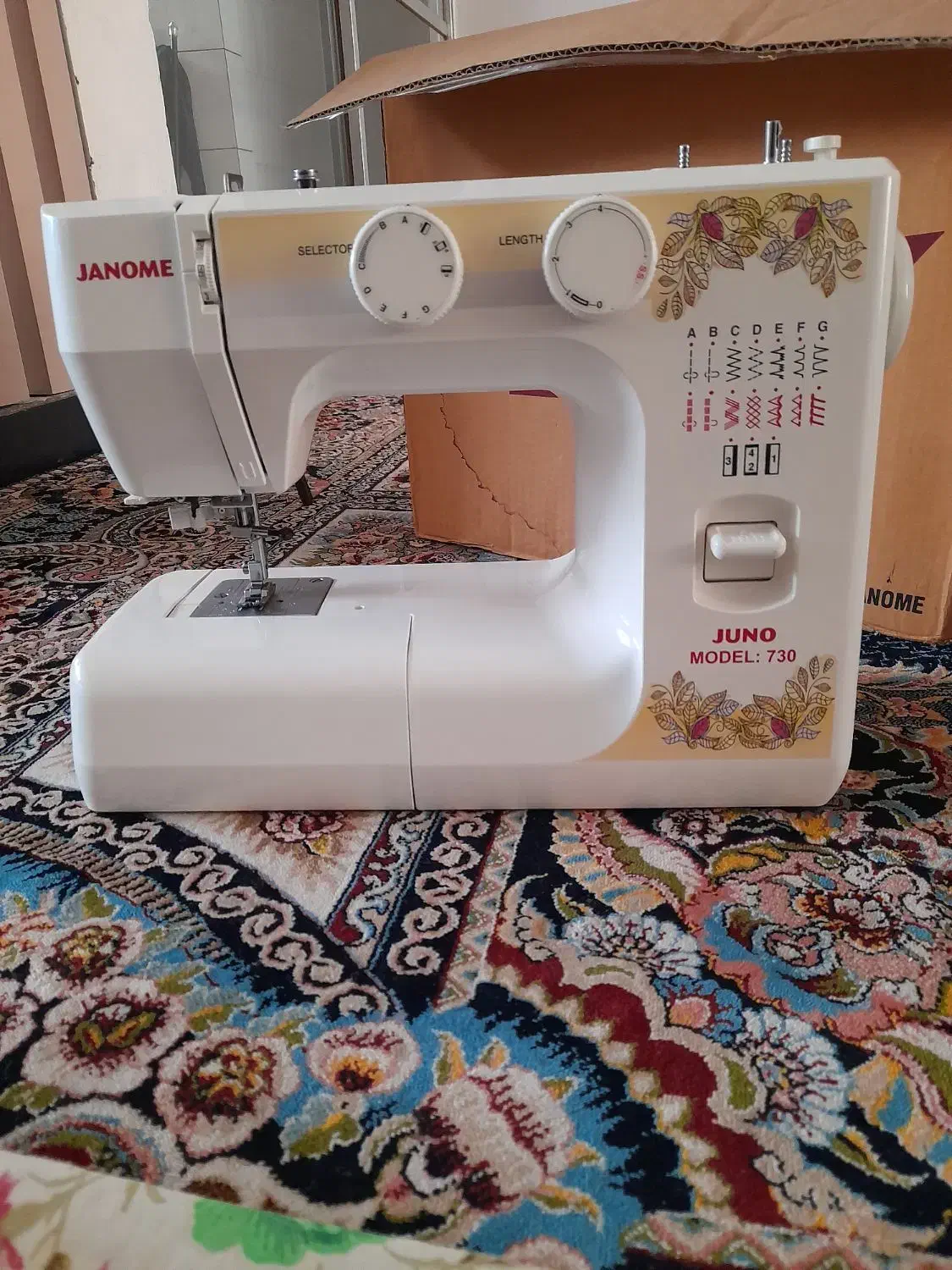 فروش چرخ خیاطی حرفه ای ژانومه مدل ۷۳۰|چرخ خیاطی و ریسندگی|سامان, |دیوار