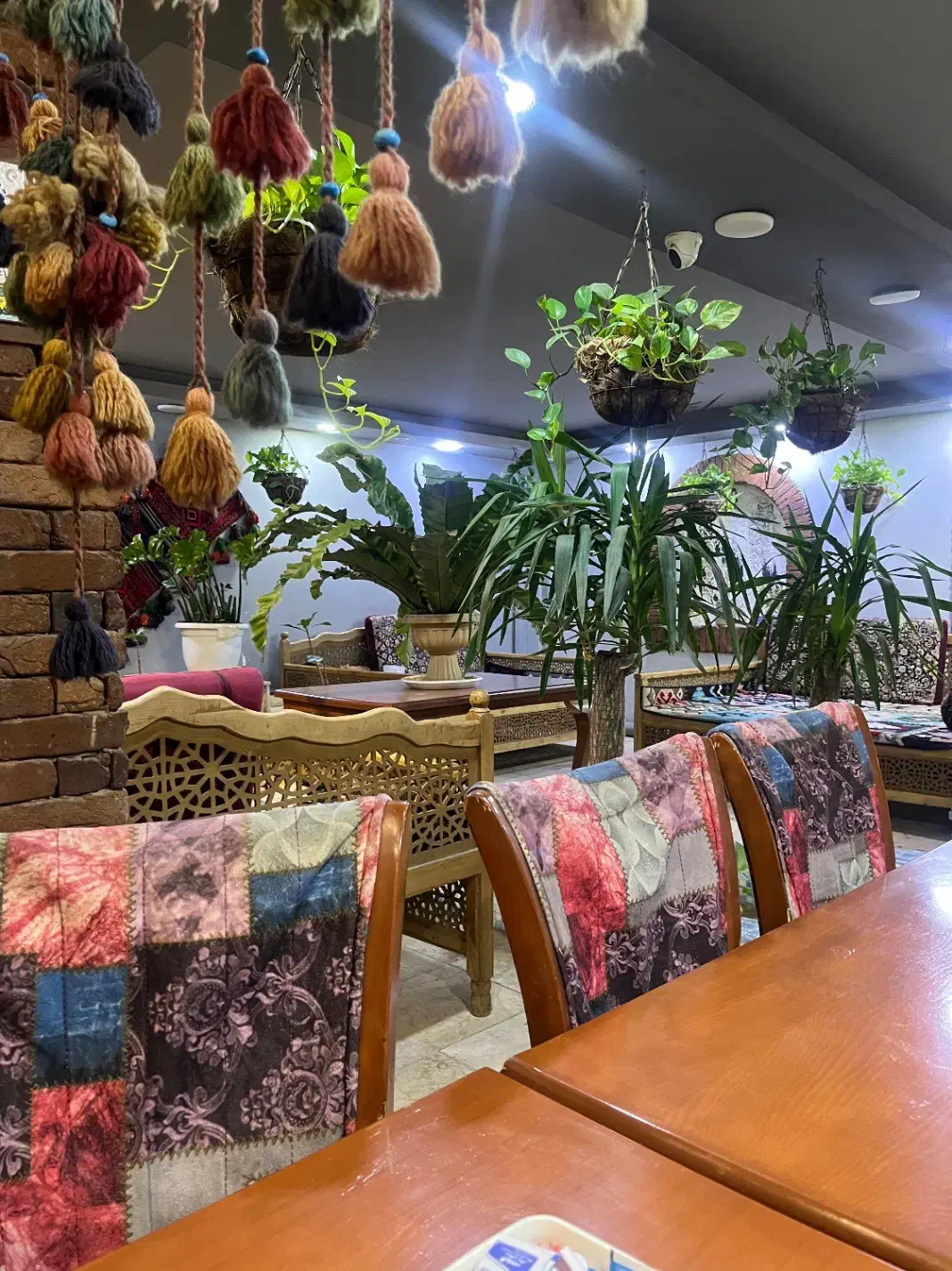 سالندار|استخدام خدمات فروشگاه و رستوران|اهواز, امانیه|دیوار