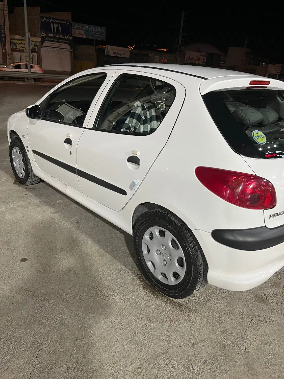 تیپ ۲ مدل ۴۰۱|خودرو سواری و وانت|گنبد کاووس, |دیوار