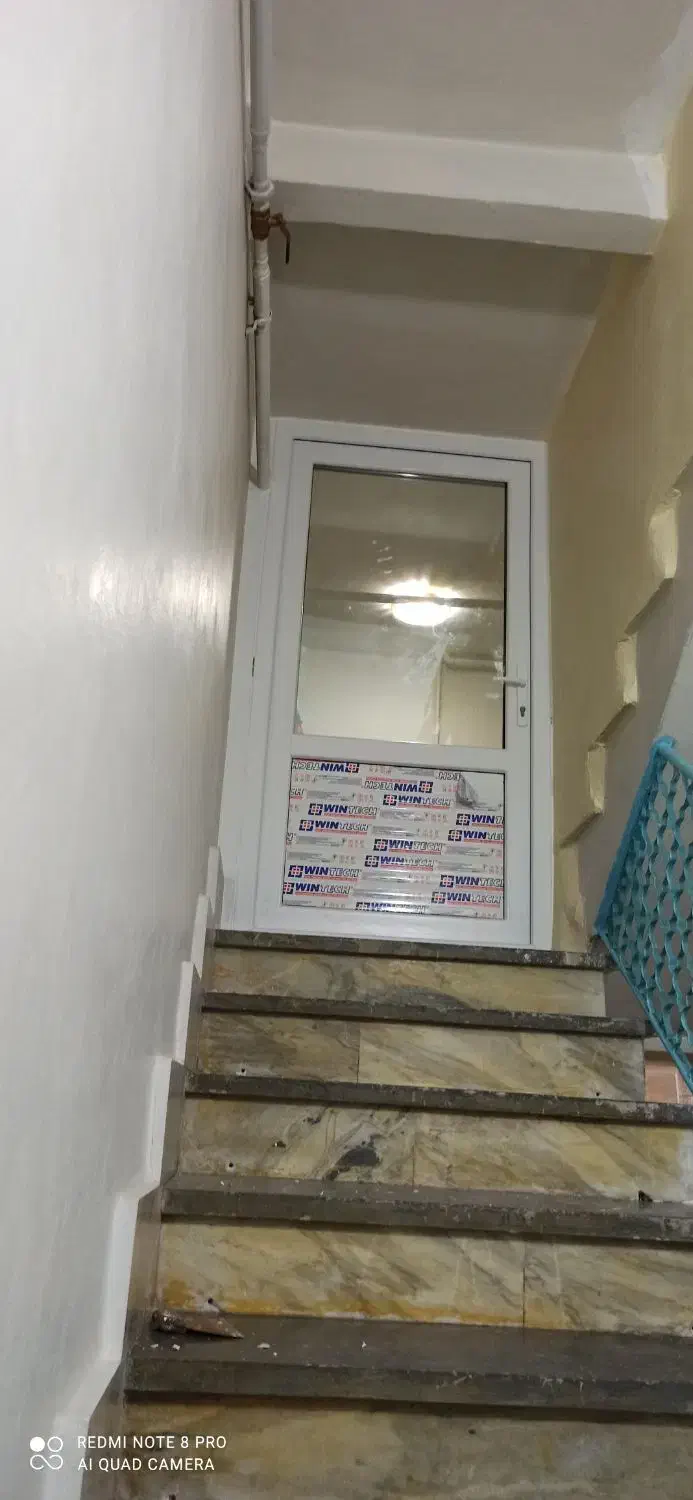 تولید کننده انواع درب و پنجره های دوجداره|مصالح و تجهیزات ساختمان|جاجرم, |دیوار