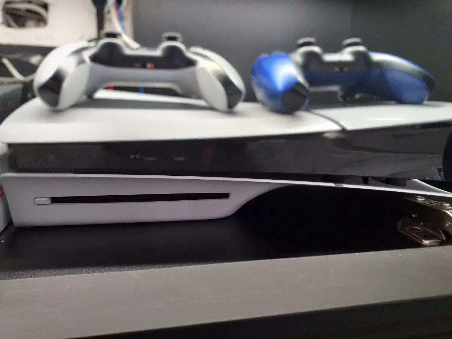 ps5 .ا ترابایت دیسک خور اسلیم با دو دسته پی اس ۵|کنسول، بازی ویدئویی و آنلاین|تبریز, |دیوار