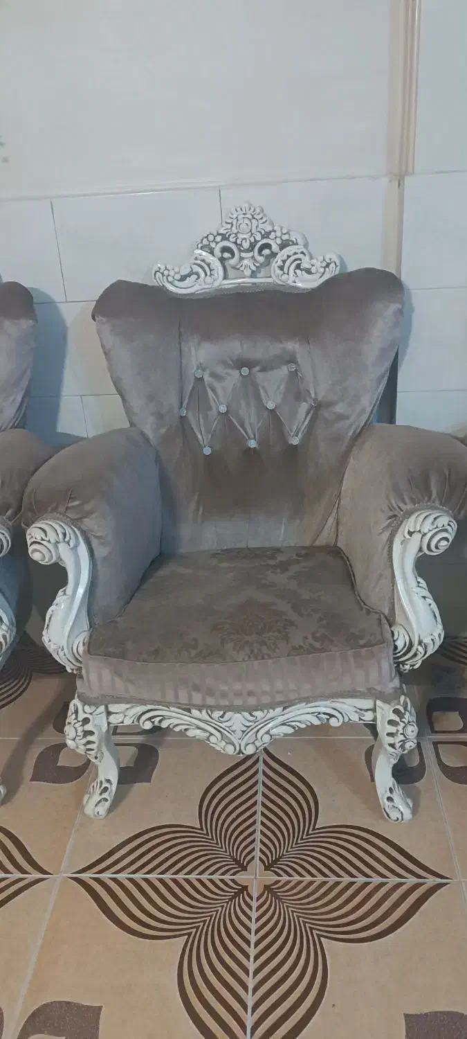 مبل ۷ نفره|مبلمان خانگی و میز عسلی|باقرشهر, |دیوار