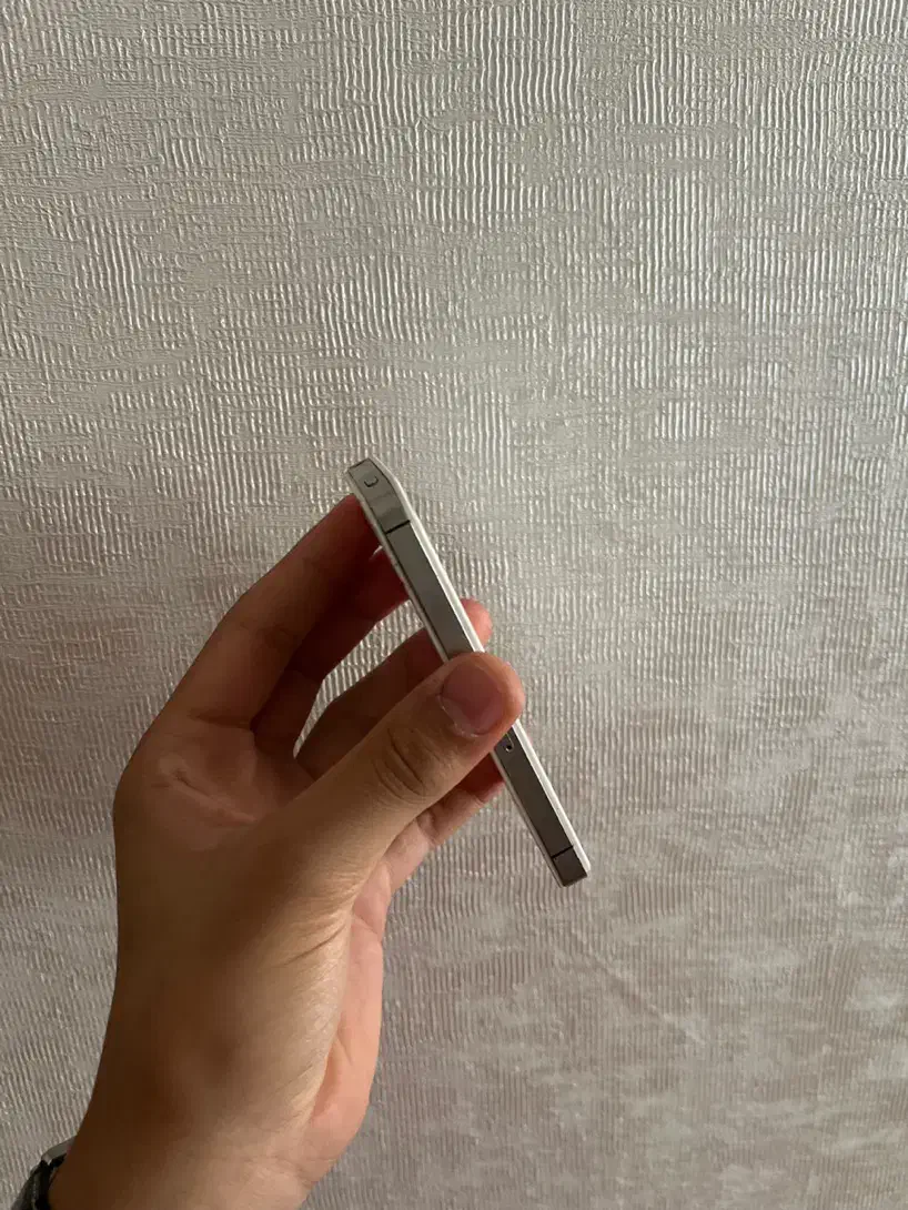 ایفون ۴اس سفید|موبایل|تبریز, |دیوار