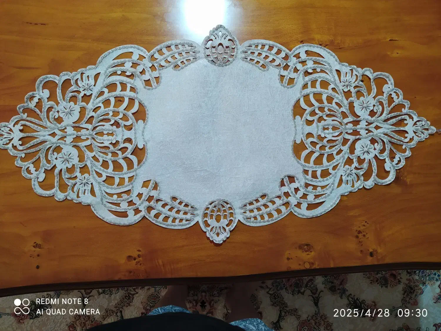 رومیزی کار شده روی مخمر شانل|پرده، رانر، رومیزی|سلماس, |دیوار