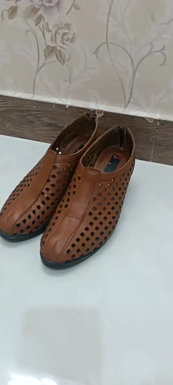 دو جفت کفش|کیف، کفش، کمربند|قرچک, شهرک طلائیه|دیوار