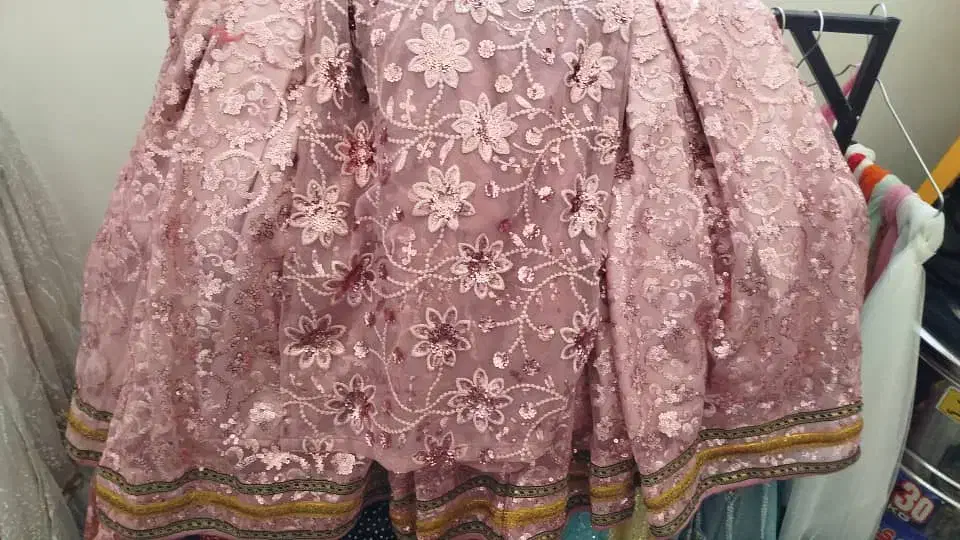 لباس محلی|لباس|مرودشت, مسجد رسول|دیوار