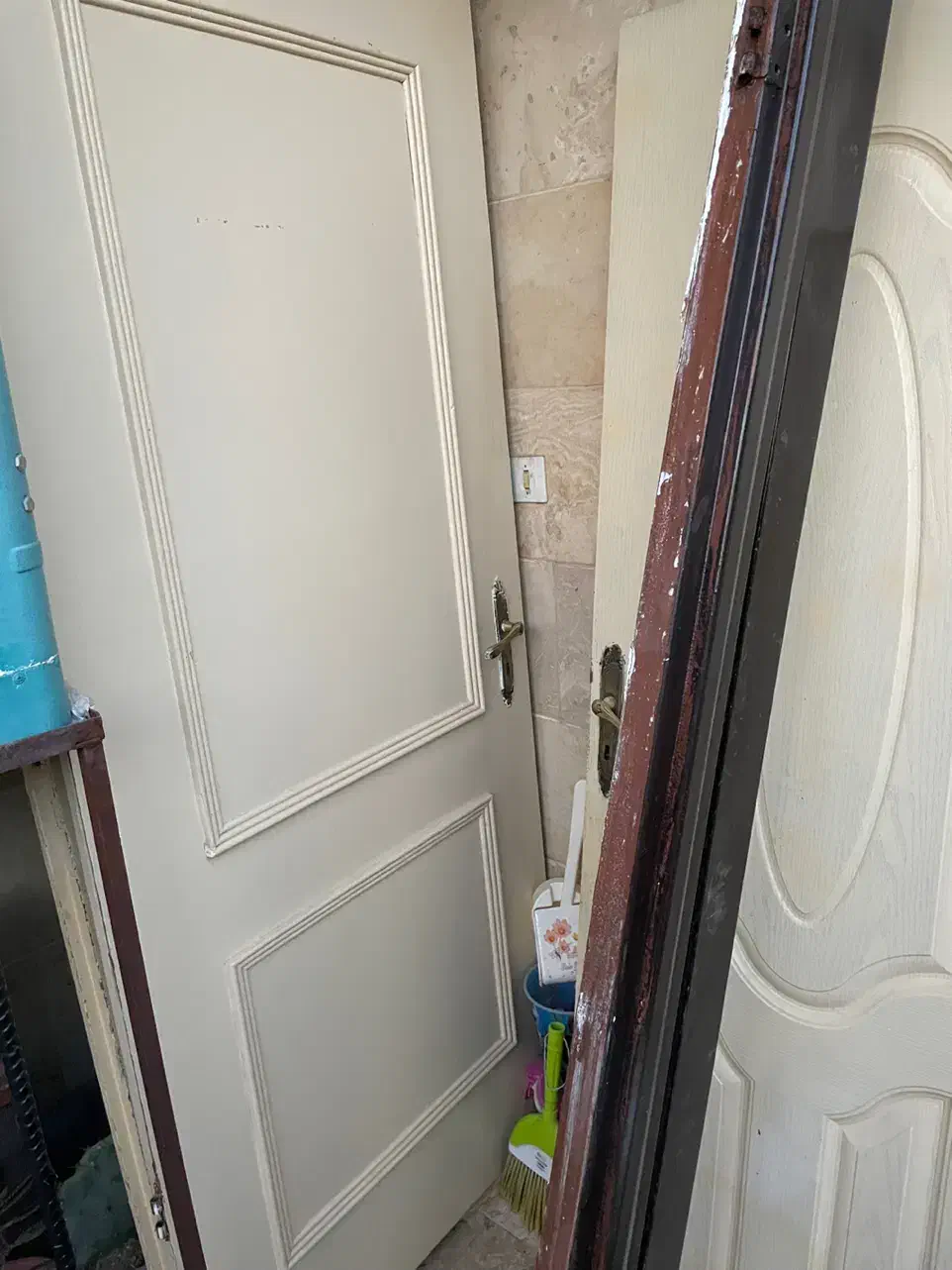 درب پنجره|مصالح و تجهیزات ساختمان|خمین, |دیوار