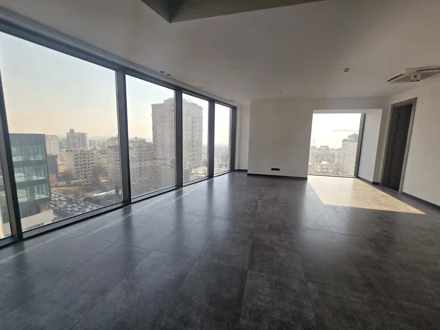 ۲۵۰ متر سند اداری مجتمع برند فرمانیه|اجارهٔ دفتر کار، اتاق اداری، مطب|تهران, فرمانیه|دیوار