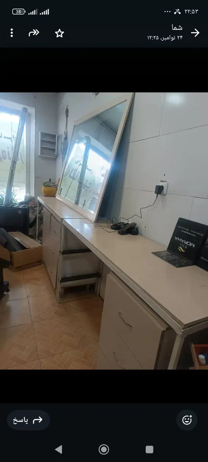 ست میز آرایشی و صندلی تجهیزات آرایشگری|آرایشگاه و سالنهای زیبایی|تبریز, |دیوار