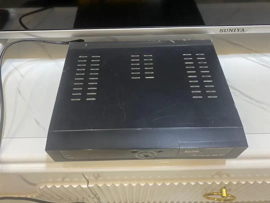 دستگاه دیجیتال|صوتی و تصویری|پرند, فاز ۰|دیوار