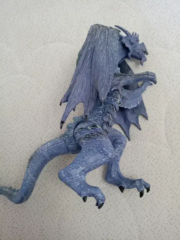 اکشن فیگور اژدها|اسباب‌‌بازی|بابل, |دیوار