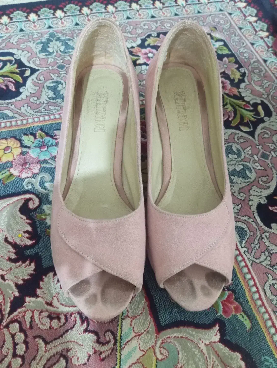 کفش|کیف، کفش، کمربند|زاهدان, |دیوار