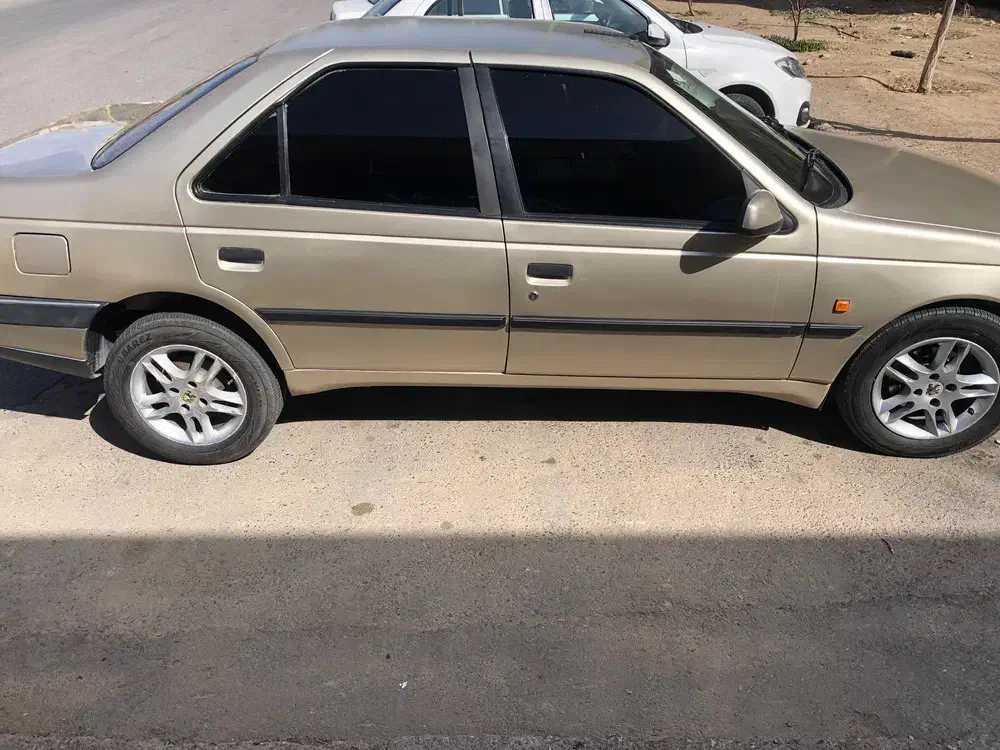 پژو 405مدل 83|خودرو سواری و وانت|فولادشهر, B6|دیوار