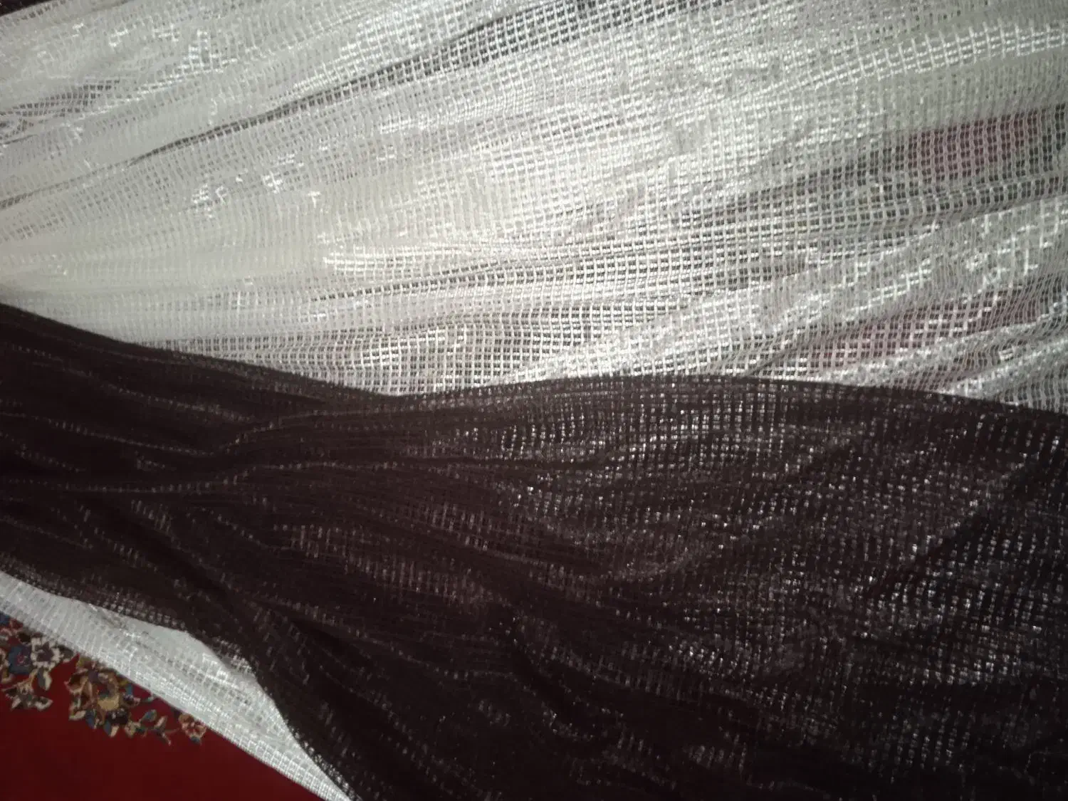 پرده شیک وقشنگ فقط6ماه استفاده شده|پرده، رانر، رومیزی|بروجرد, |دیوار