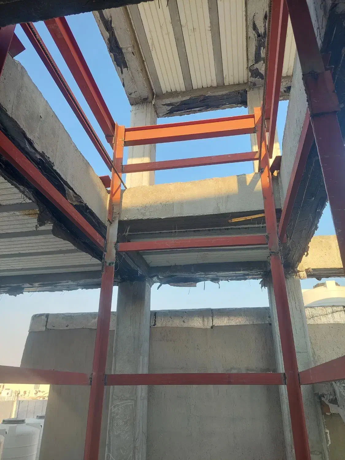 آسانسور وبالابراقساط بدون پیش پرواخت|خدمات پیشه و مهارت|بوشهر, |دیوار