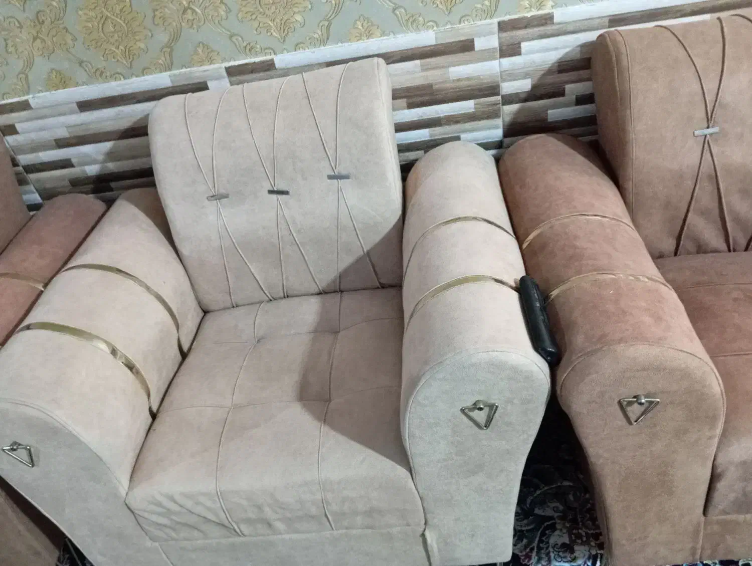 مبل جدید|مبلمان خانگی و میز عسلی|تربت جام, خیرآباد|دیوار