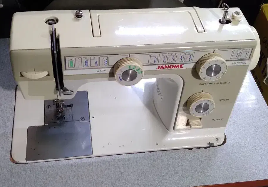 چرخ خیاطی|چرخ خیاطی و ریسندگی|ایذه, |دیوار