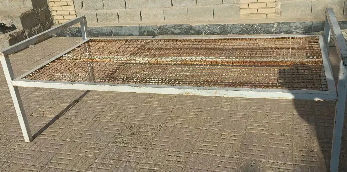 فروش ویژه تخت فلزی برا حیاط و خونه باغ|تخت و سرویس خواب|خنج, |دیوار