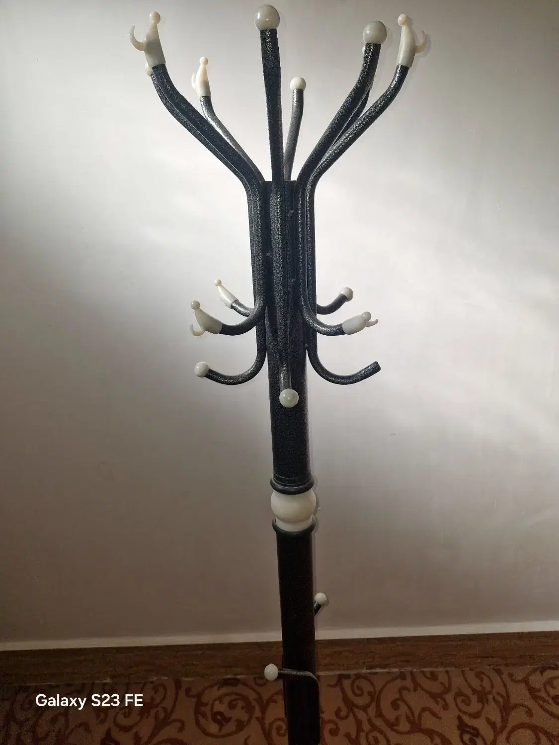 چوبلباسی|بندرخت و رختآویز|زاهدان, |دیوار