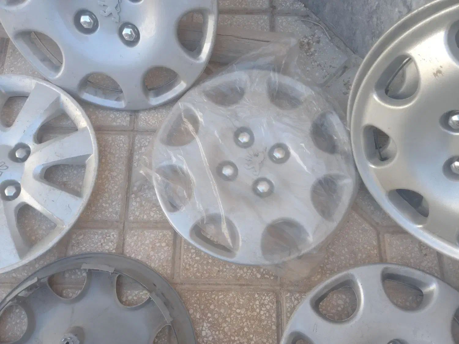 قالپاق پارس|قطعات یدکی و لوازم جانبی|سبزوار, توحیدشهر|دیوار