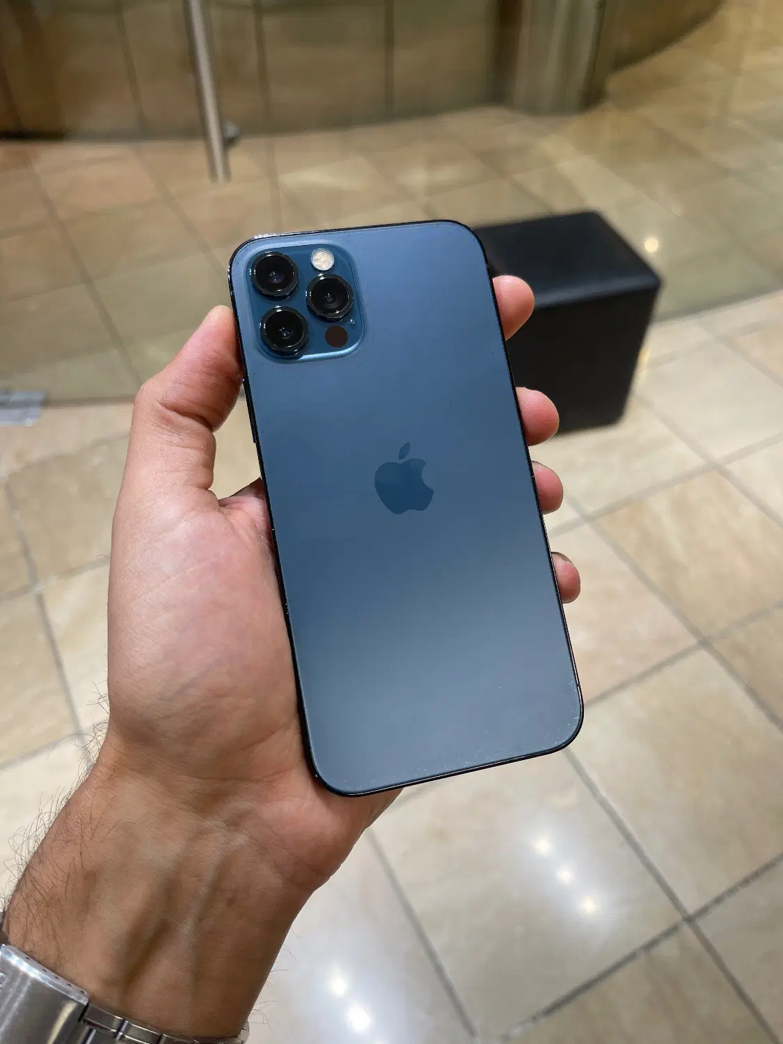 12pro|موبایل|مشهد, سجاد شهر|دیوار