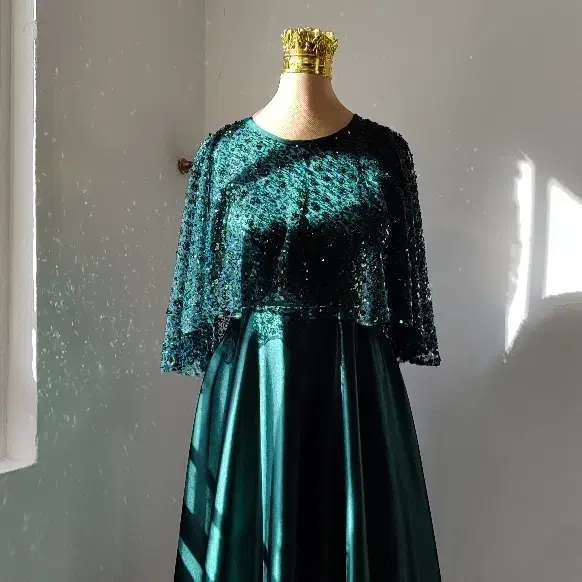 لباس مجلسی نو|لباس|بروجرد, |دیوار