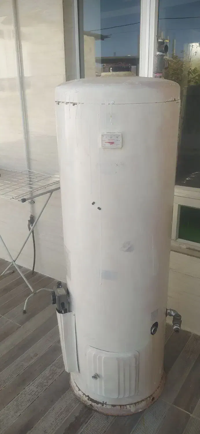 فروش ابگرمکن و سینک اسپزخونه سالم|آبگرمکن، پکیج، شوفاژ|خانمیرزا, |دیوار