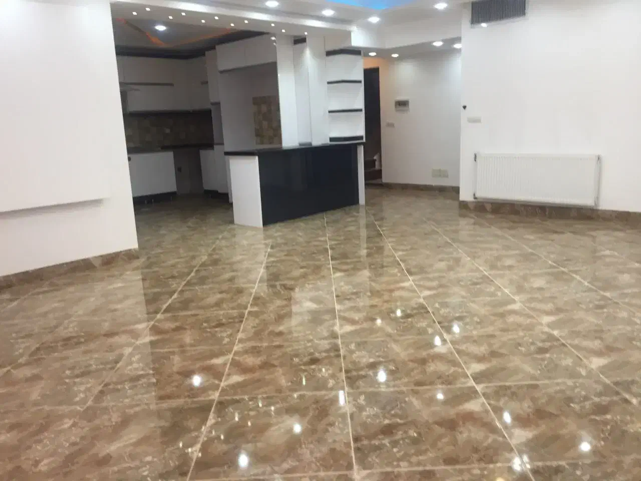 سه خواب گلستان شمالی بلوار بیات|اجارهٔ آپارتمان|شیراز, شهرک گلستان شمالی|دیوار
