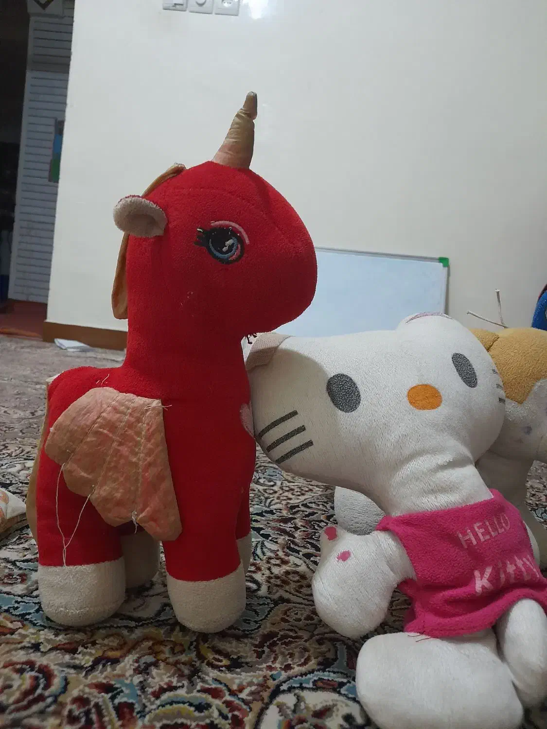 عروسک|اسباب‌بازی بچه|بهبهان, |دیوار