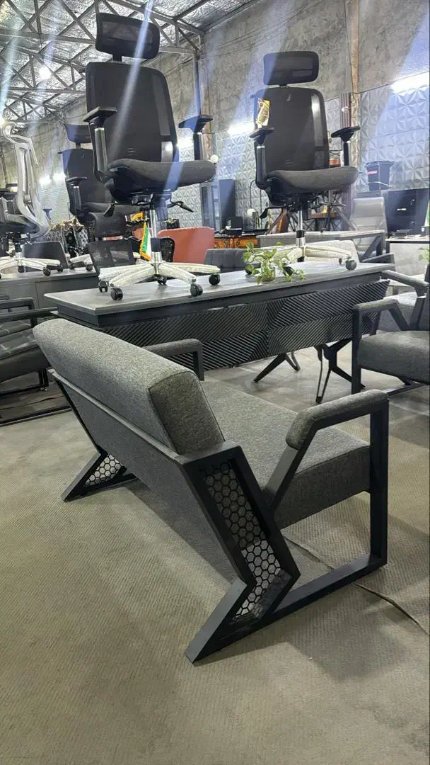 مبلمان اداری میز صندلی مدل زنبوری|مبلمان اداری|چهاردانگه (تهران), |دیوار