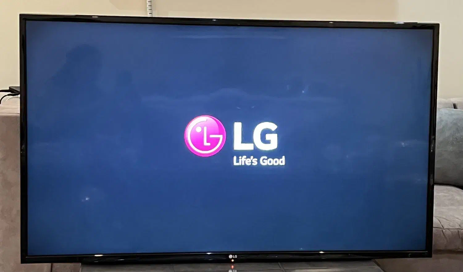 تلویزیون 49 اینچ ال جی LG|تلویزیون و پروژکتور|تهران, پونک|دیوار