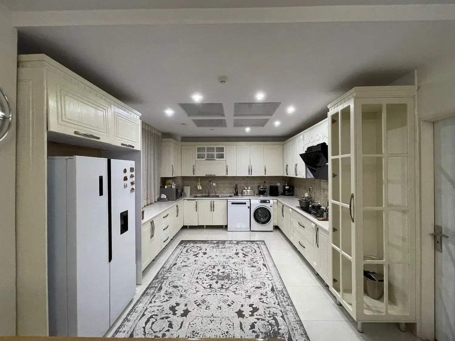 کابینت ممبران رنگ کرم استخوانی|مصالح و تجهیزات ساختمان|کرج, شهرک بنفشه|دیوار