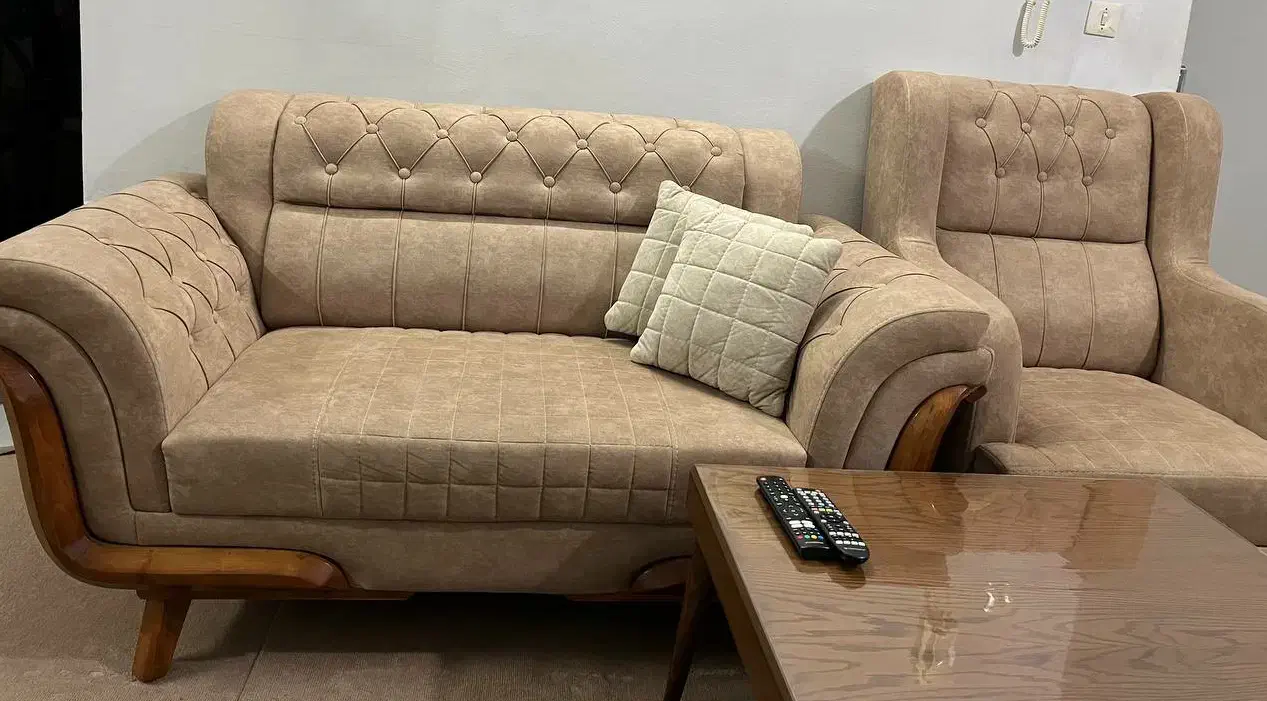 مبل ۷ نفره نسکافه ای|مبلمان خانگی و میز عسلی|بابل, |دیوار