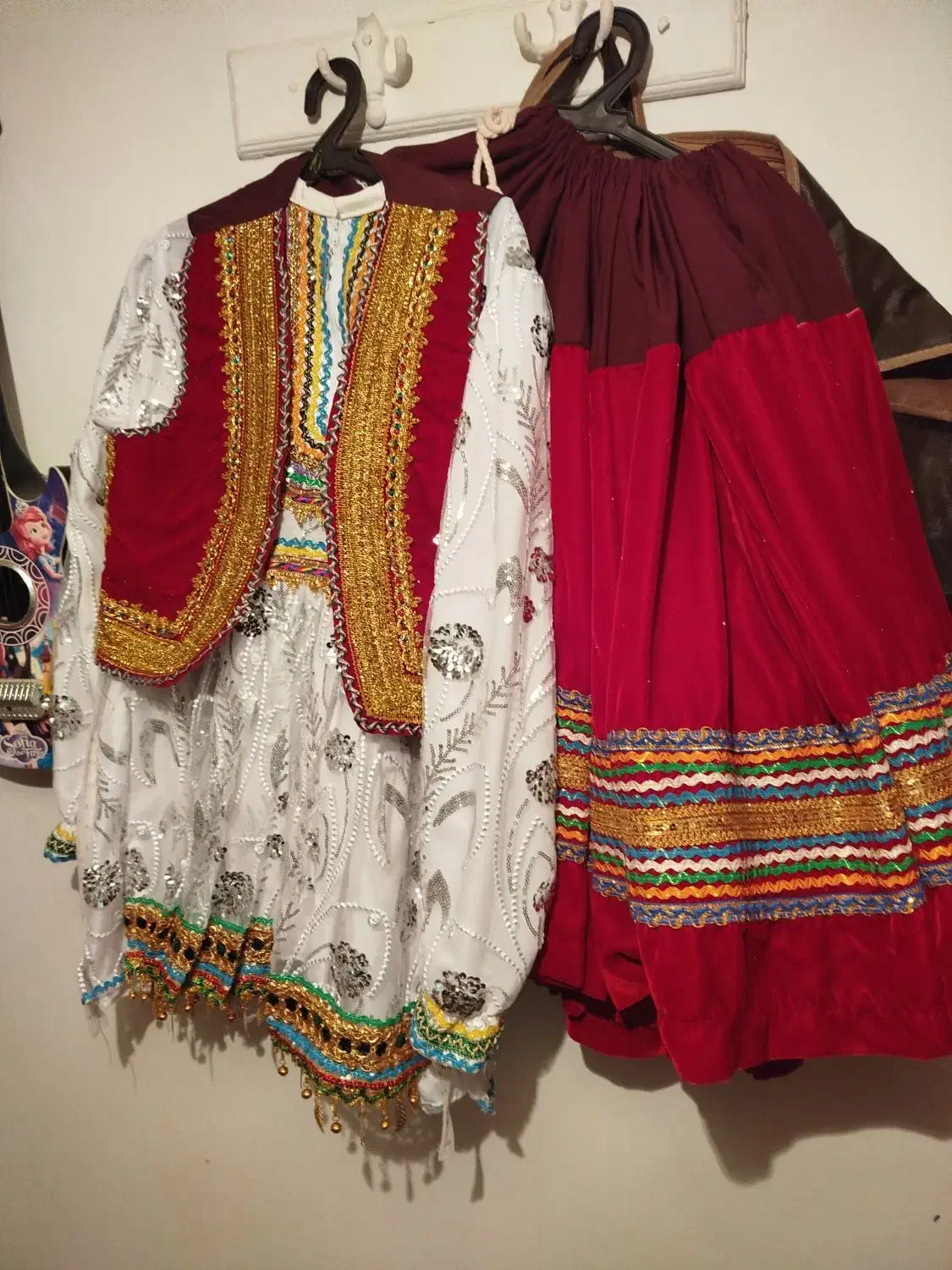 لباس کردی|لباس|قوچان, |دیوار