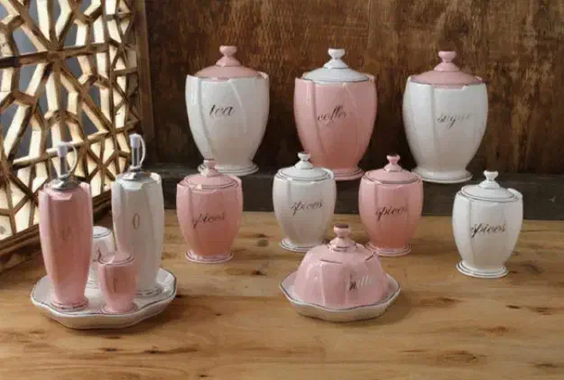 سرویس ادویه و پاسماوری|ظروف سرو و پذیرایی|بروجرد, |دیوار