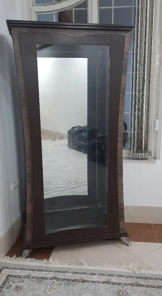 ویترین ۴ طبقه|بوفه، ویترین، کنسول|جهرم, |دیوار