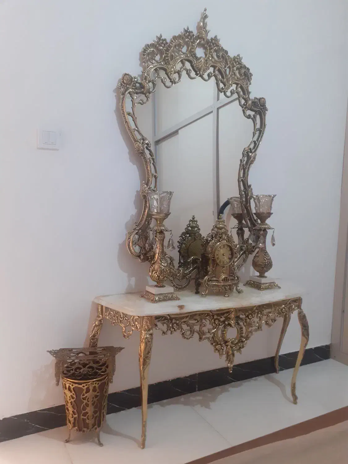 اینه وشمعدان تمام برنز|صنایع دستی و سایر لوازم تزئینی|قدس, شهر‌قدس|دیوار