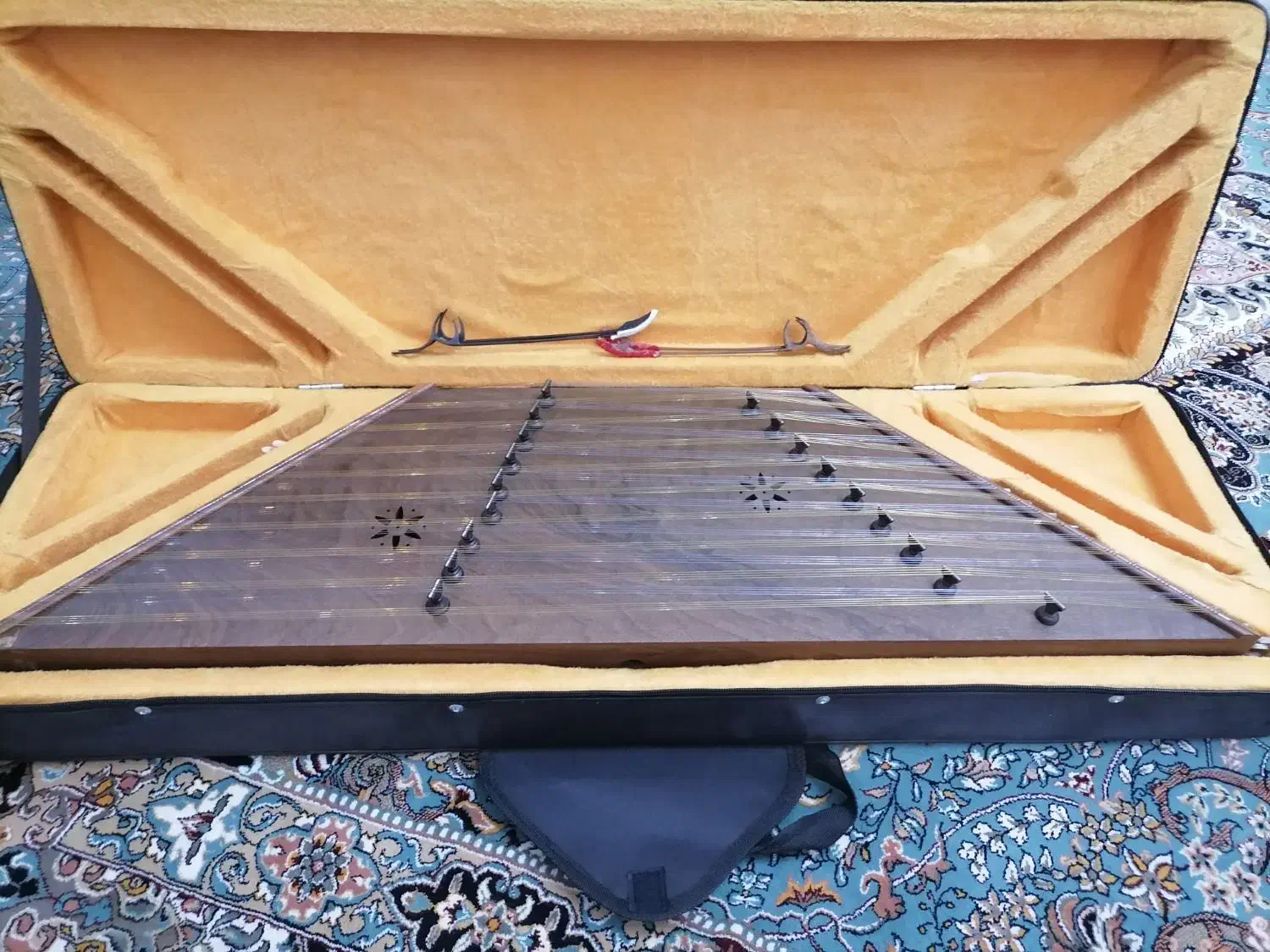 سنتوردومهرشاهنگ|سازهای سنتی|نجف‌آباد, امام خمینی|دیوار