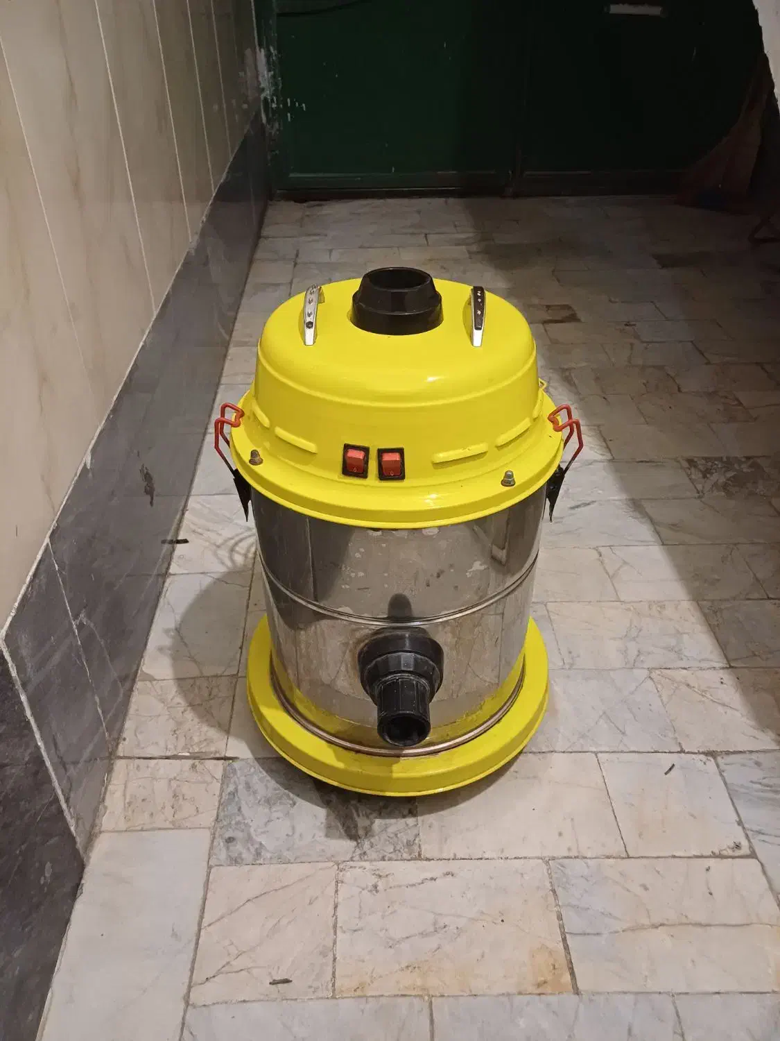 جارو برقی صنعتی مدل vacuum cleaner|جاروبرقی، جارو شارژی، بخارشو|رباط‌کریم, الارد|دیوار